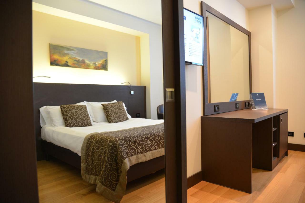 Hotel Diamante Alessandria Exterior foto